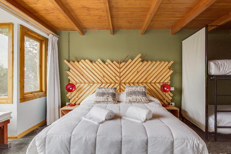 Socialtel Bariloche - Formerly Selina Bariloche المظهر الخارجي الصورة